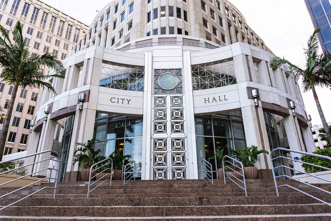 Image of Orlando city hall building